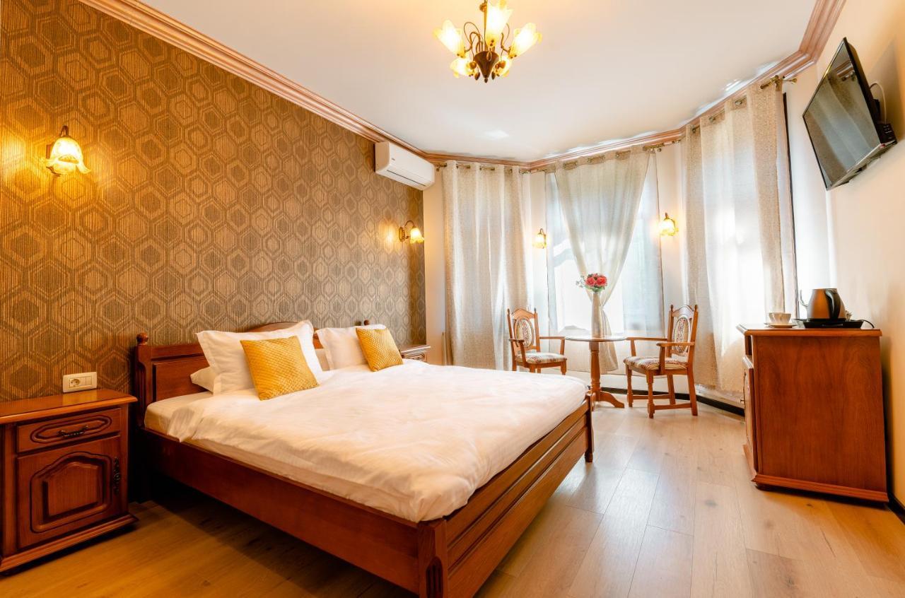 Vila Genia Câmpulung Moldovenesc Екстериор снимка