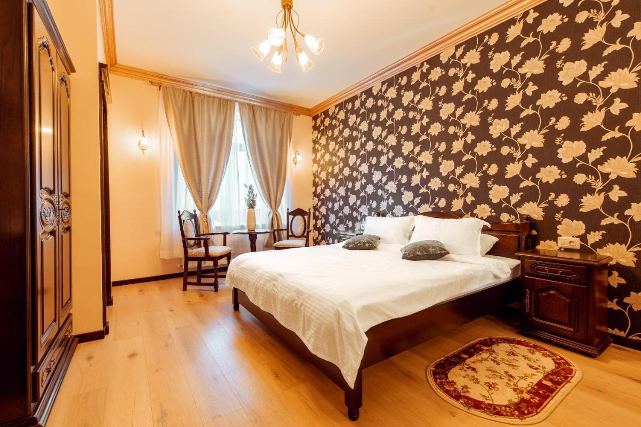Vila Genia Câmpulung Moldovenesc Екстериор снимка